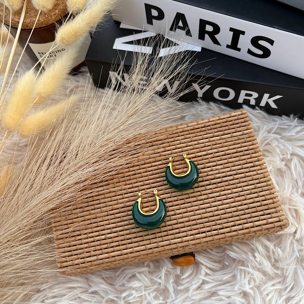 Olive Curve – Επιχρυσωμένα ατσάλινα σκουλαρίκια.