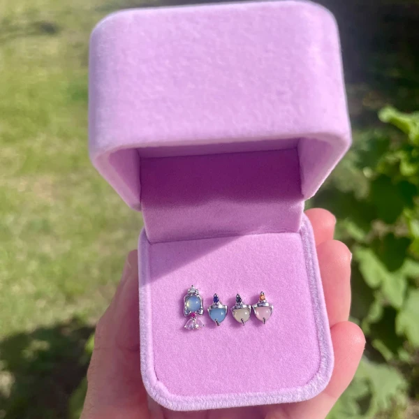 Θεματικά σκουλαρίκια ωραία κοιμωμένη (mini earrings)