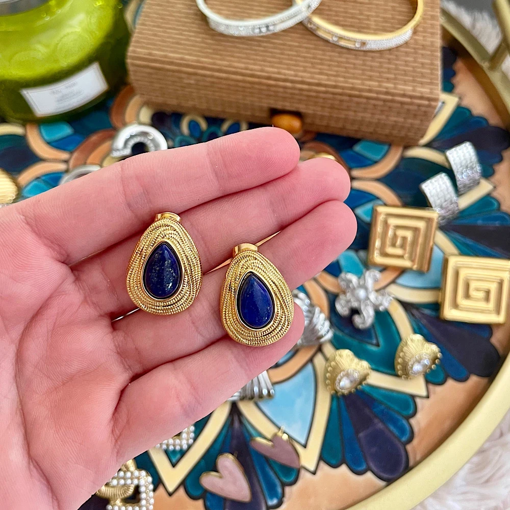 Neroni Steel earrings.