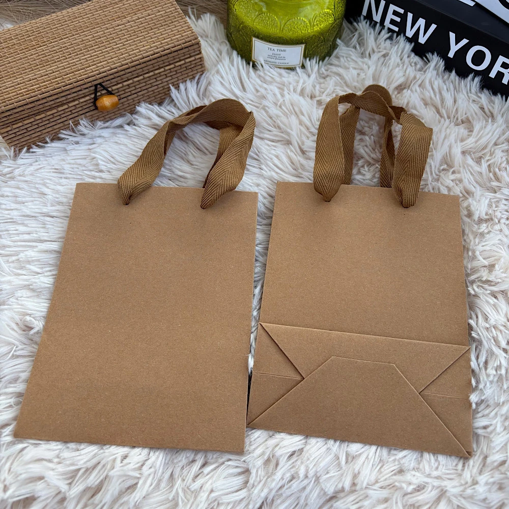 Σακουλίτσες  δώρου από χαρτί πολυτελείας. 10 τεμάχια