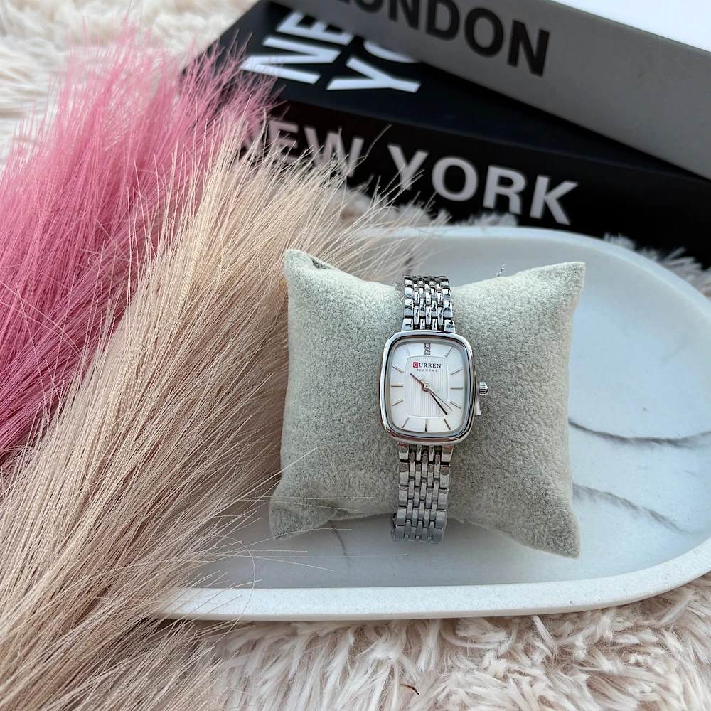 Γυναικείο Ρολόι “Silver Grace” – Ατσάλινο & Αδιάβροχο