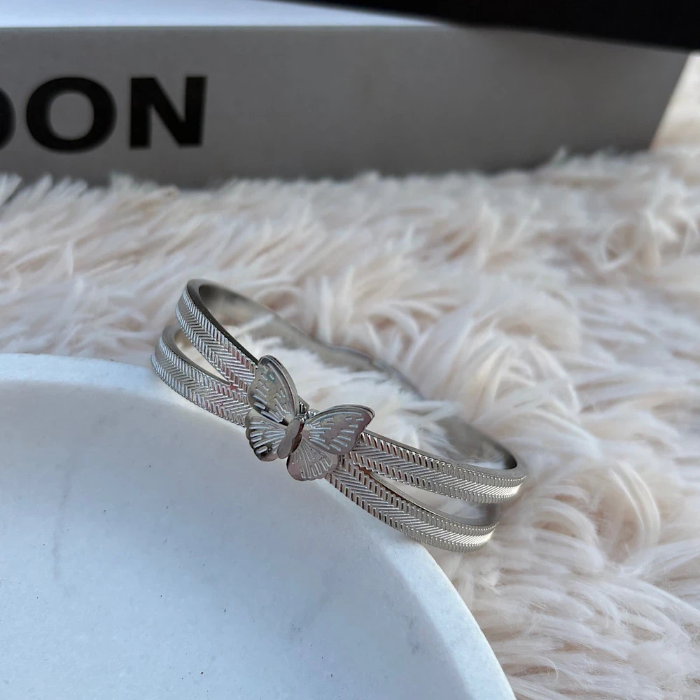 Βραχιόλι “Butterfly Charm” – Ατσάλι