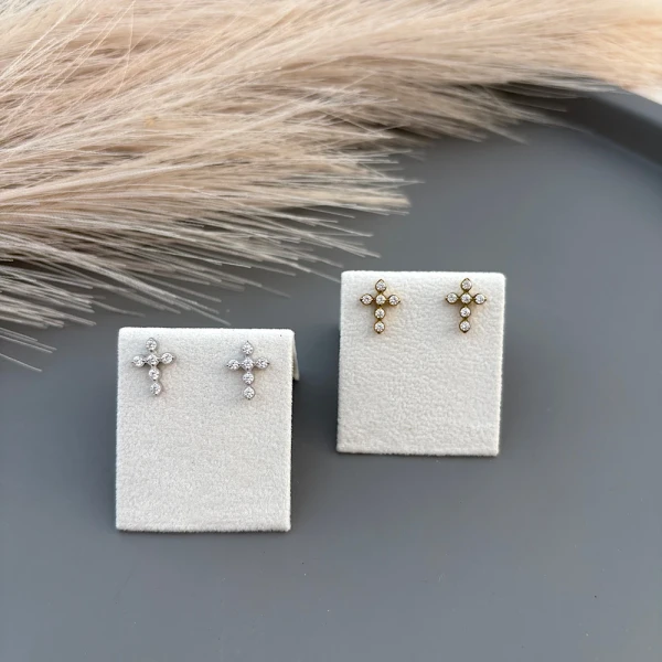 Σκουλαρίκια “Shiny Cross” – Ατσάλι με Ζιρκόν(διαθέσιμα σε χρυσό και ασημί)
